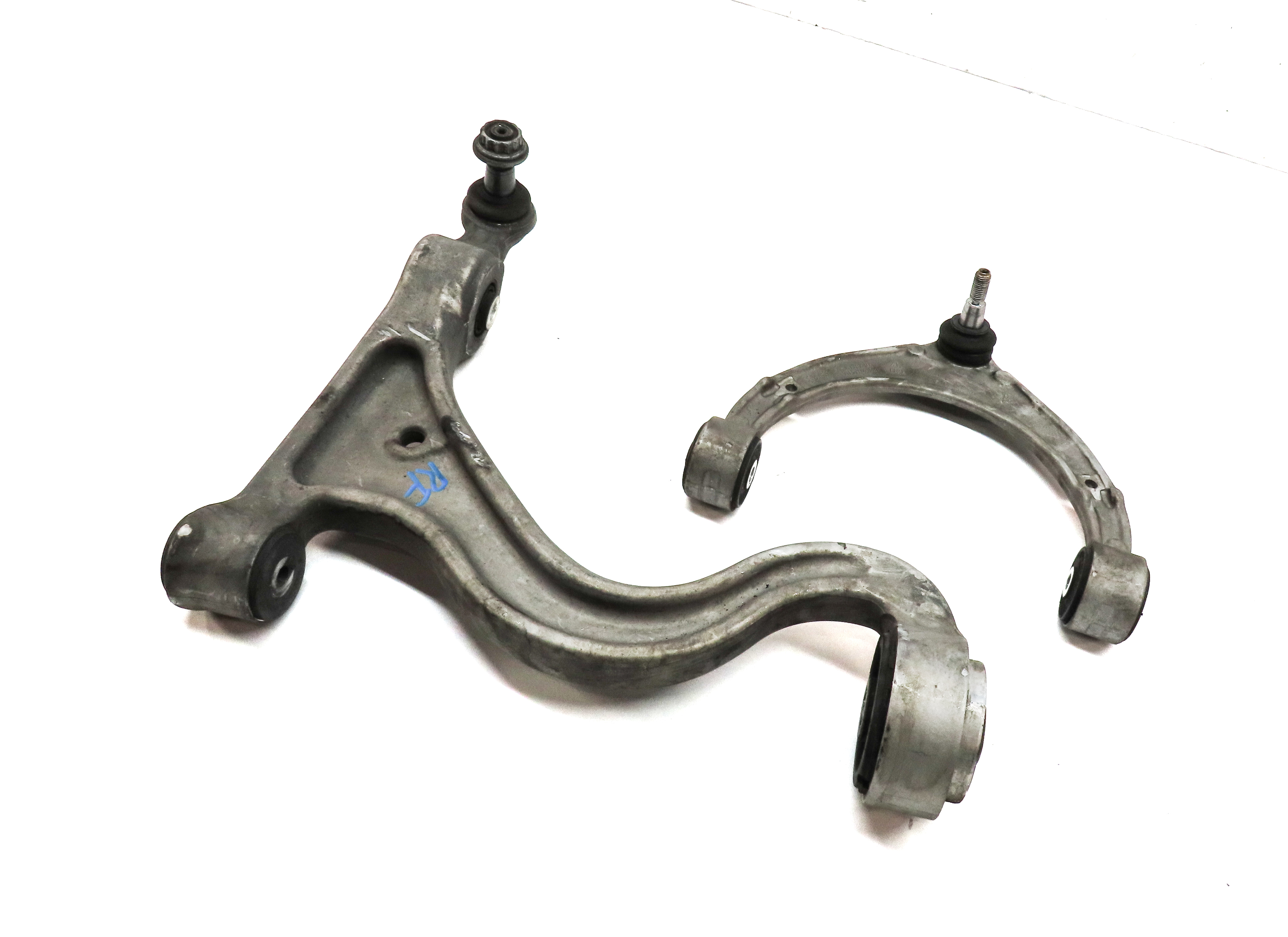 2010-2013 PORSCHE PANAMERA (970 G1) FRONT RIGHT UPPER & LOWER CONTROL ARM SET-2 — exact item pictured